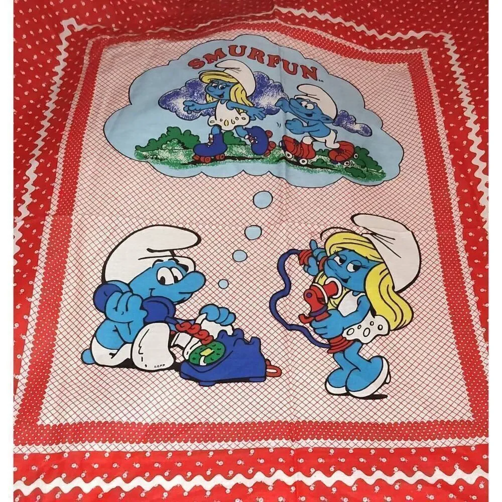 Lot of 2 pieces Smurf fabric Vintage 1982 2(35 x 44